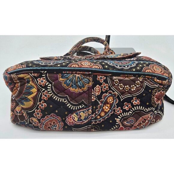 Vera Bradley Quilted Floral Pattern Black Duffel Bag With Handles & Zipper Closu - Picture 8 of 8